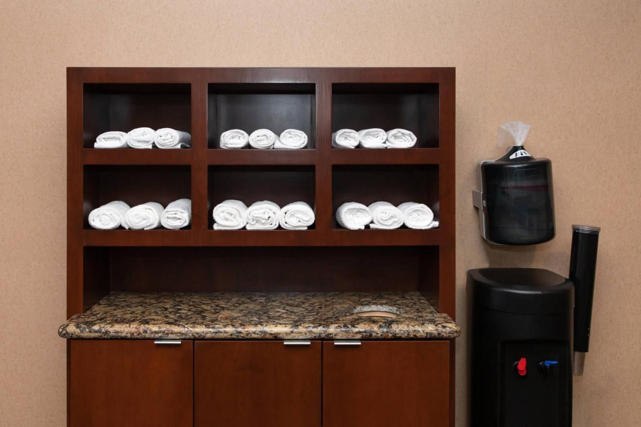 Courtyard By Marriott Odessa Hotel Екстериор снимка
