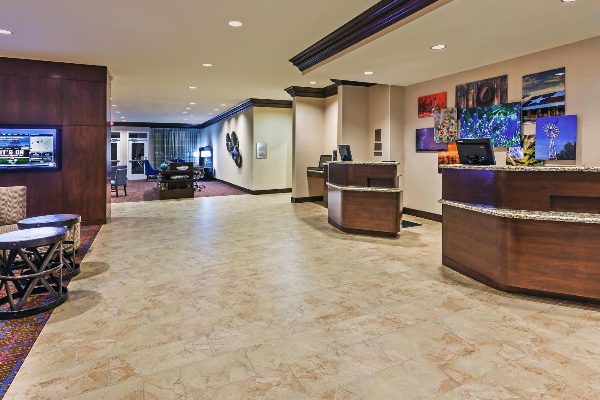 Courtyard By Marriott Odessa Hotel Екстериор снимка
